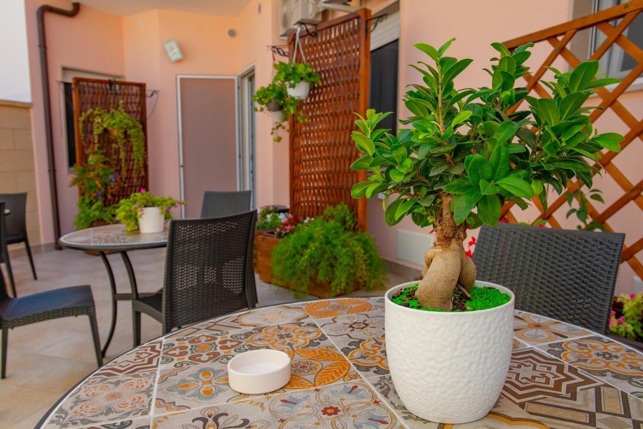 B&B Rita, Nel Cuore Del Salento Cavallino di Lecce Exterior photo
